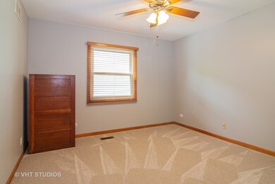 4312 Pradel Dr, Naperville, IL 60564 - photo 5