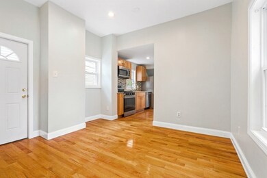 79 Derby St unit 1, Somerville, MA 02145 - photo 4