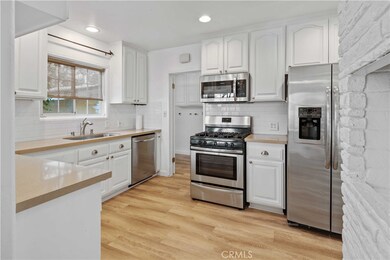 5257 Sale Ave, Woodland Hills, CA 91364 - photo 7