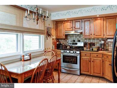 17 Ridgewood Cir, Haddonfield, NJ 08033 - photo 4