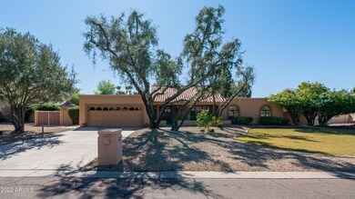 1555 East Greentree Drive Exterior Photo