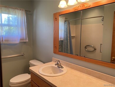 185 Doyle Dr, North Tonawanda, NY 14120 - photo 7