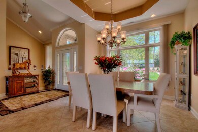 Dining Room 2 Foyer