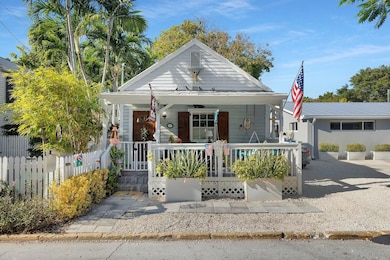 407-415 Olivia Street