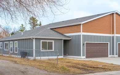 1543 7th Ave W, Kalispell, MT 59901 - photo 3