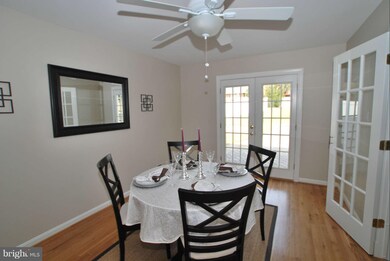 12033 Coldstream Dr, Potomac, MD 20854 - photo 6