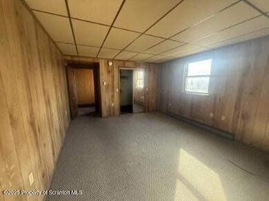 1301 Main St unit 2, Scranton, PA 18519 - photo 5