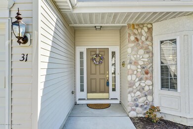 31 Cypress Point Ln Jackson NJ-large-006