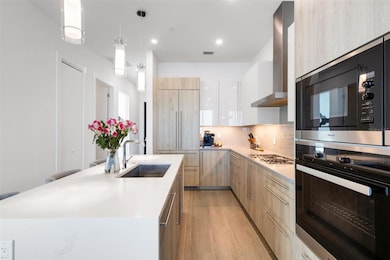 33 S Palm Ave unit 1503, Sarasota, FL 34236 - photo 6