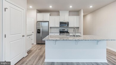 745 Arndt Ave, Riverside, NJ 08075 - photo 2