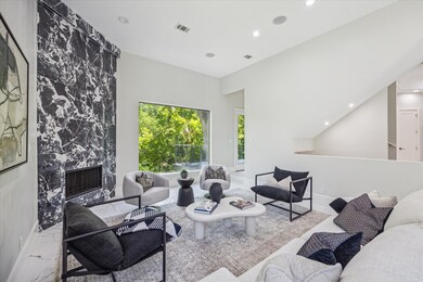An additional vantage point of the formal living r