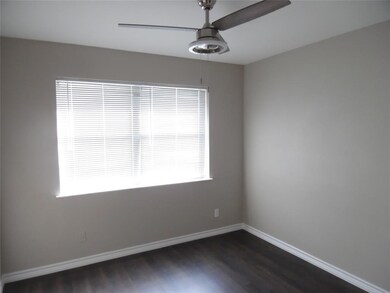 409 Myrtle Dr, Hurst, TX 76053 - photo 7