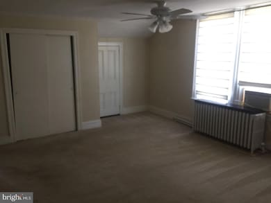 180 Ashland Ave unit 2, Bala Cynwyd, PA 19004 - photo 6