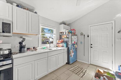 3334 Heather Dr, Markham, IL 60428 - photo 4