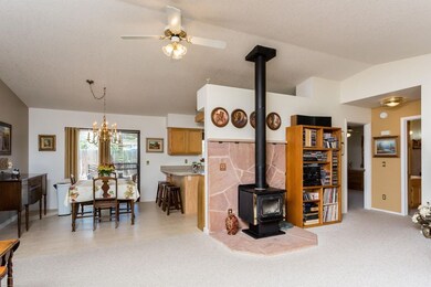 005_Living & Dining Room