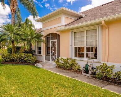 471 E Tangerine Square SW, Vero Beach, FL 32968 - photo 4