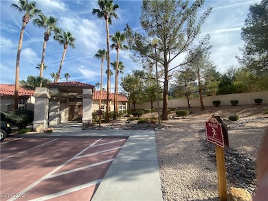 unlisted-address, Henderson, NV 89074 - photo 4
