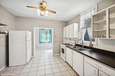 8223 W 30th St, Riverside, IL 60546 - photo 4