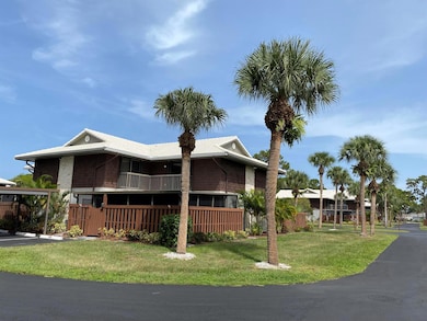 203 SE Camelot Gardens Blvd unit C, Port Saint Lucie, FL 34952 - photo 3