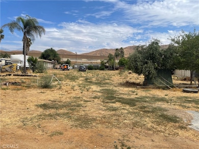 3865 Fox Tail Ln, Riverside, CA 92509 - photo 5