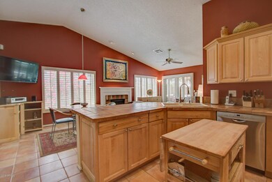 1426 N Spire Ct, Chandler, AZ 85224 - photo 4