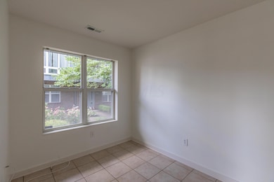 1009Wall-3652
