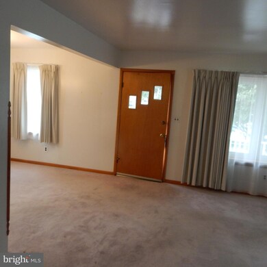 2 Dinsmore Ave, Glen Burnie, MD 21061 - photo 3