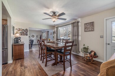 DNG 16830 E C AVE_16