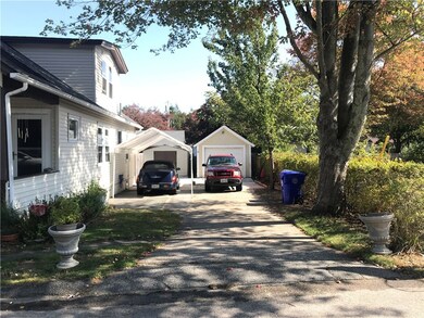 8 Kent St, West Warwick, RI 02893 - photo 3