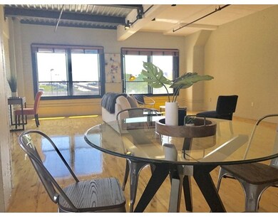 210 Lincoln St unit 304, Boston, MA 02111 - photo 5