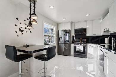 7825 Via Cassano, Burbank, CA 91504 - photo 7