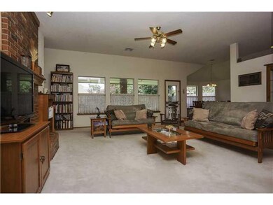 601 Night Hawk Dr, Norman, OK 73072 - photo 4