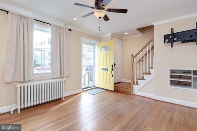 912 N Columbus St, Alexandria, VA 22314 - photo 4