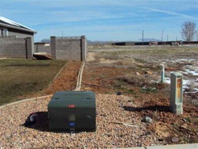 1318 W 275 S unit II, Parowan, UT 84761 - photo 6