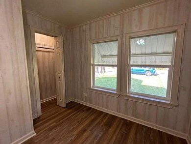 1409 Saint Vincent St, Donaldsonville, LA 70346 - photo 7