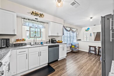 Kitchen 6