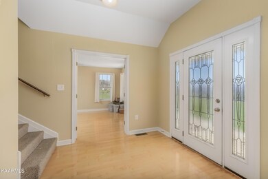 Interior-1.jpg-SMALL