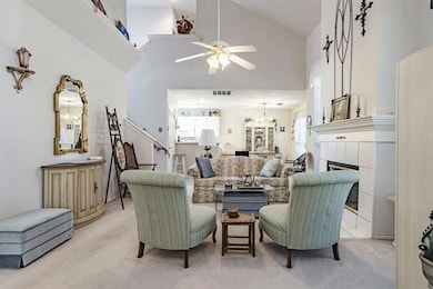 2924 Matterhorn Dr, Bedford, TX 76021 - photo 2