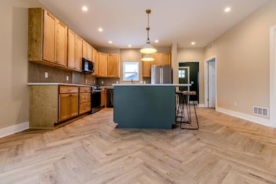 1800 E Hillcrest Ave, Milwaukee, WI 53207 - photo 4