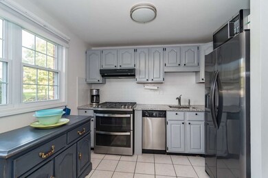 20 Bayberry Cir, Millis, MA 02054 - photo 2