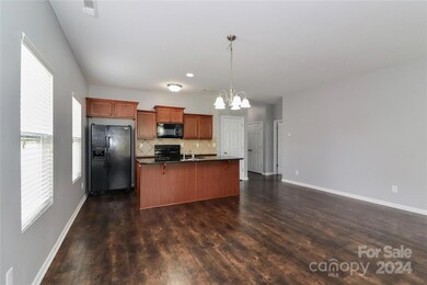 200 Altondale Dr, Statesville, NC 28625 - photo 4