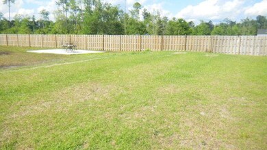 HUGE Fenced Yard