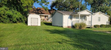 2611 Hammonds Ferry Rd, Halethorpe, MD 21227 - photo 4