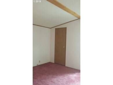 Bedroom, Primary