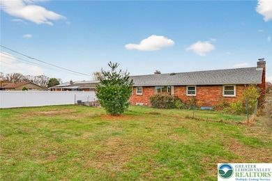 960 E Fairview St, Allentown, PA 18109 - photo 7