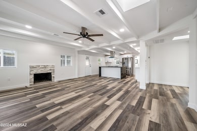 05-Living Area