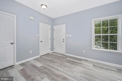 10338 Bridle Ct, Hagerstown, MD 21740 - photo 5