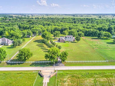 2222 W 201st St S, Mounds, OK 74047 - photo 3