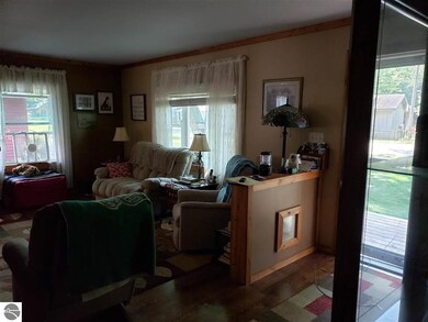 5449 E Michigan Ave, Au Gres, MI 48703 - photo 7