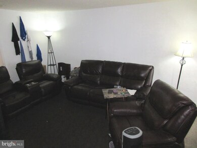 814 Rively Ave, Glenolden, PA 19036 - photo 2